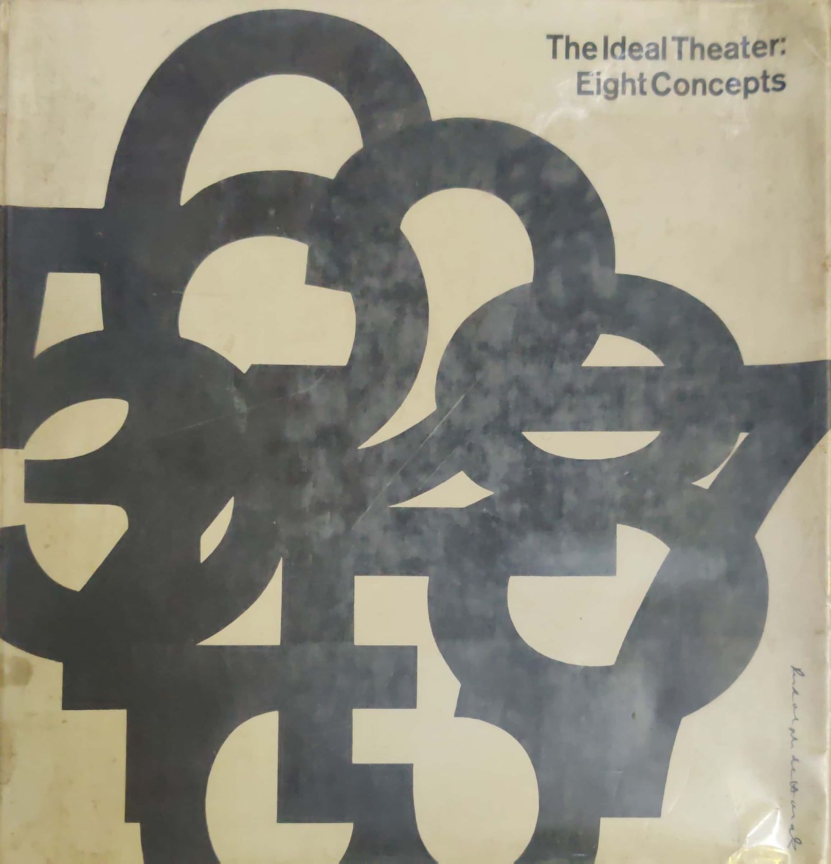 The ideal Theater Eight Concepts
