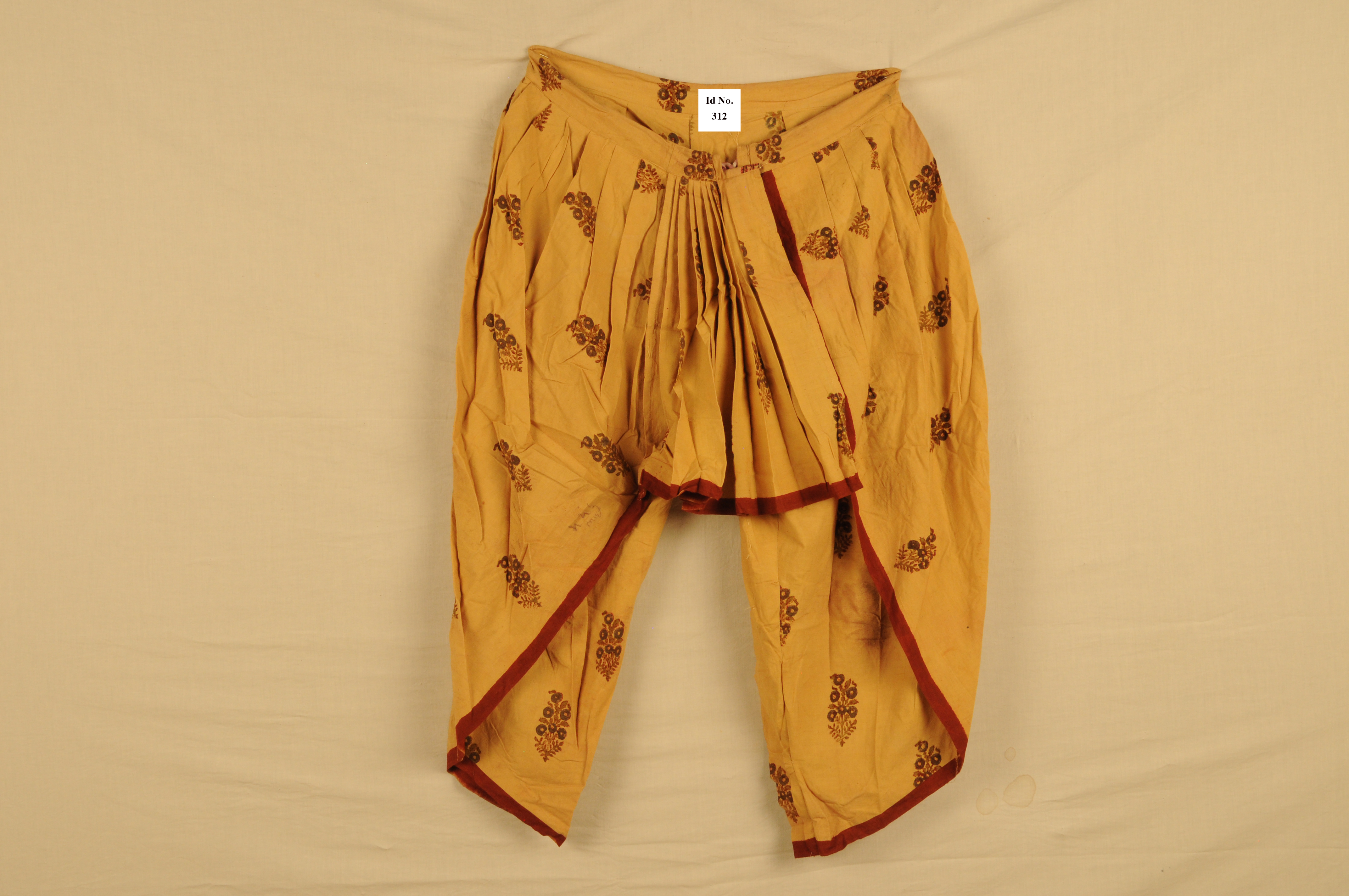 dhoti salwar