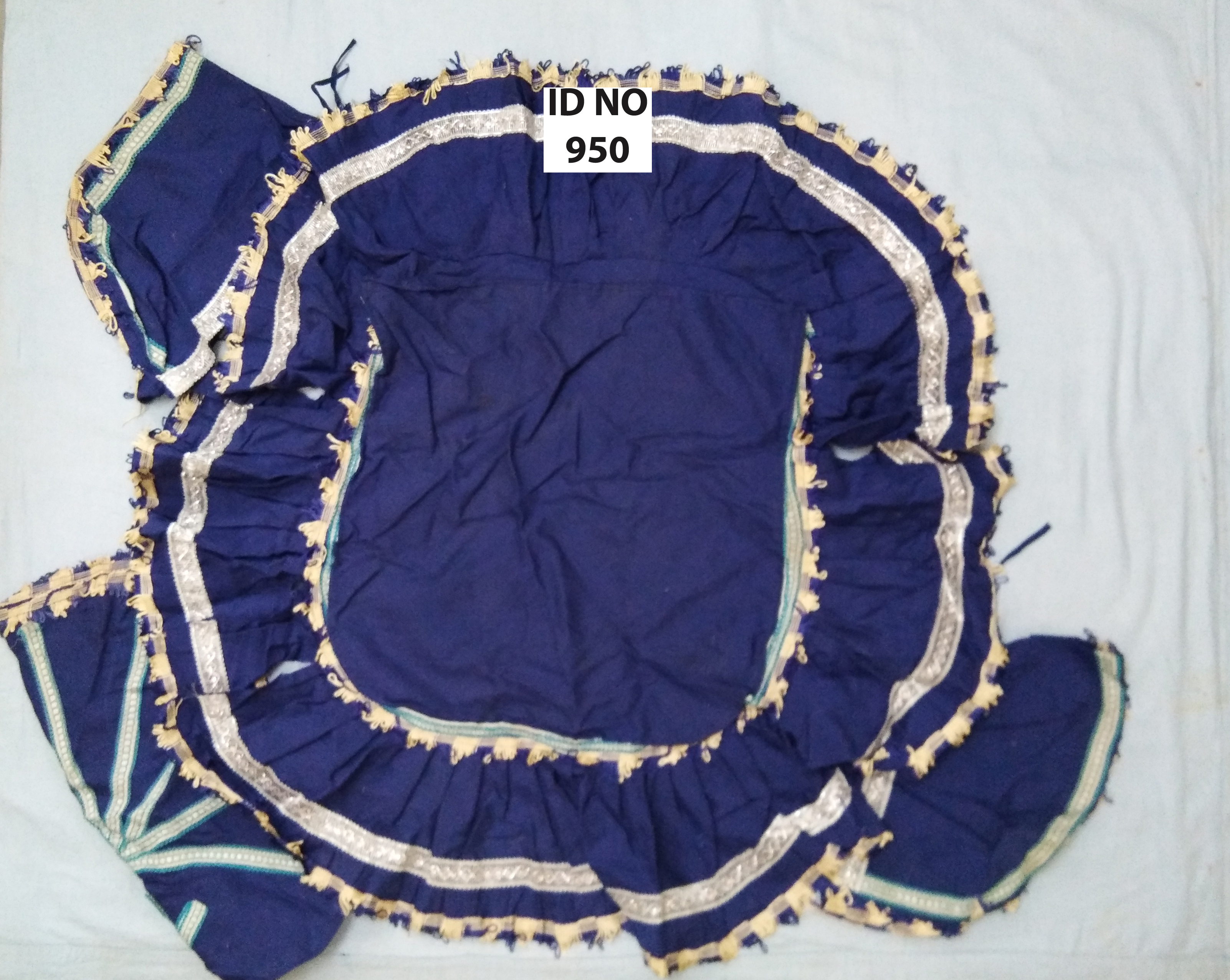 Revolving Chair na cover