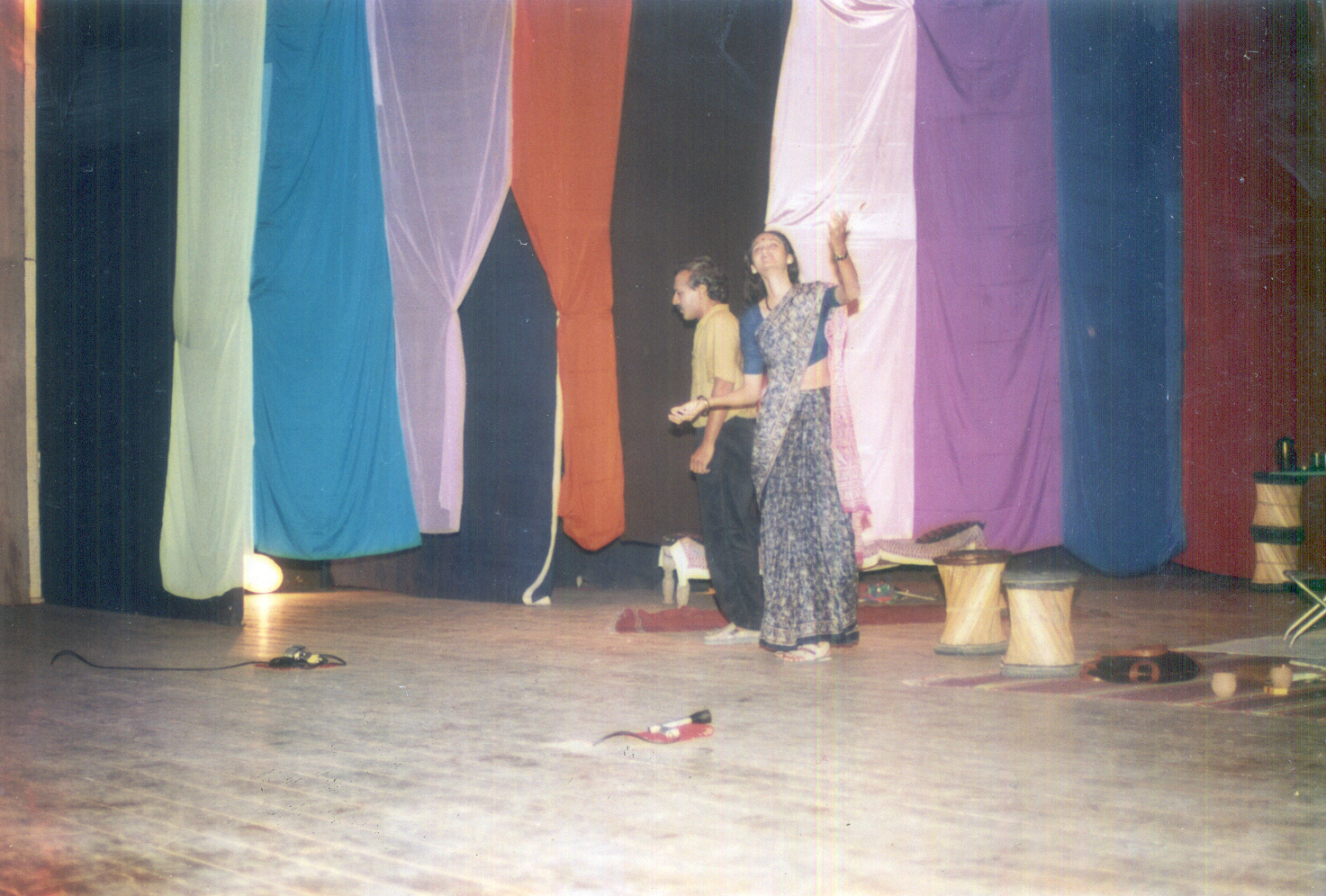 Aakhu Ayakhun Farithi