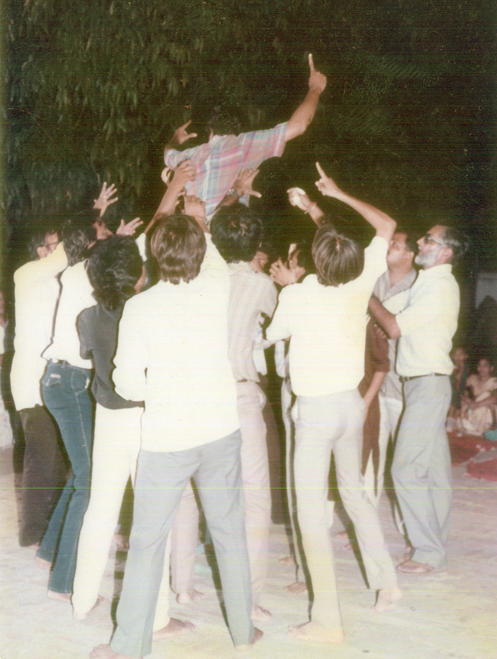 Shikshan urfe Yahoo...