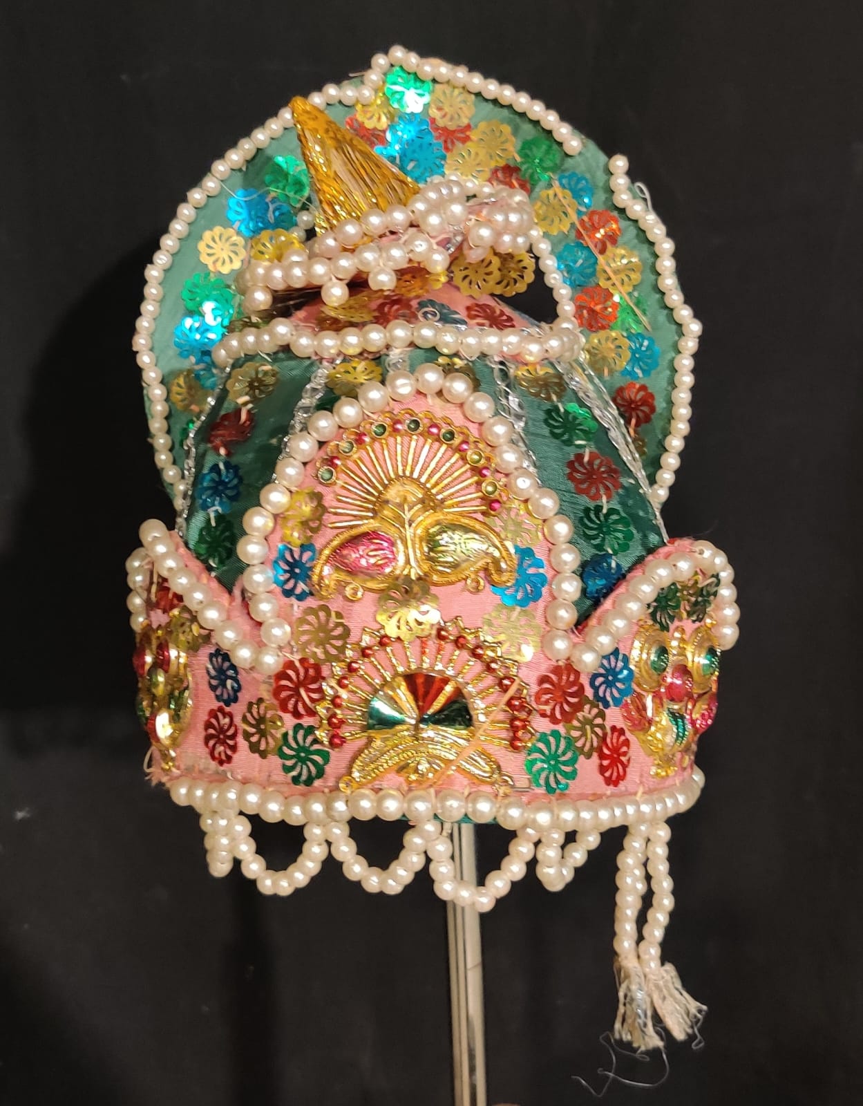 Royal Theater Crown