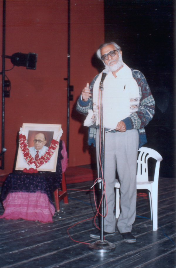 HASMUKH BARADI