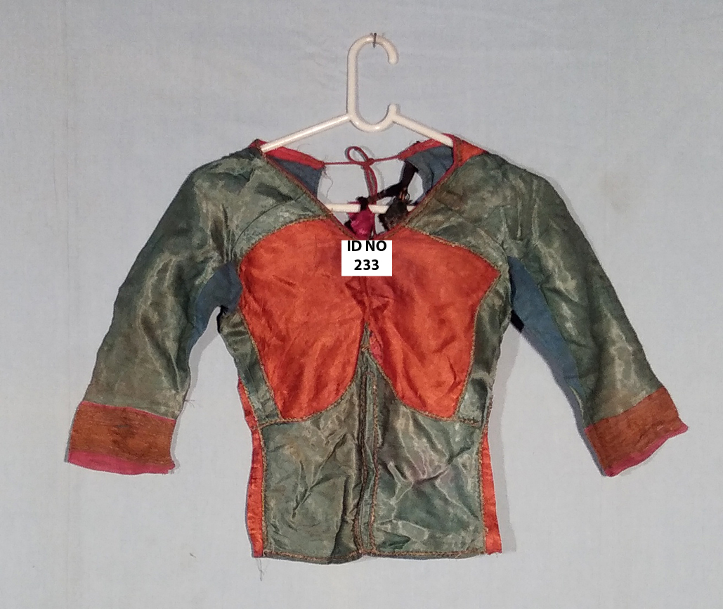 blouse