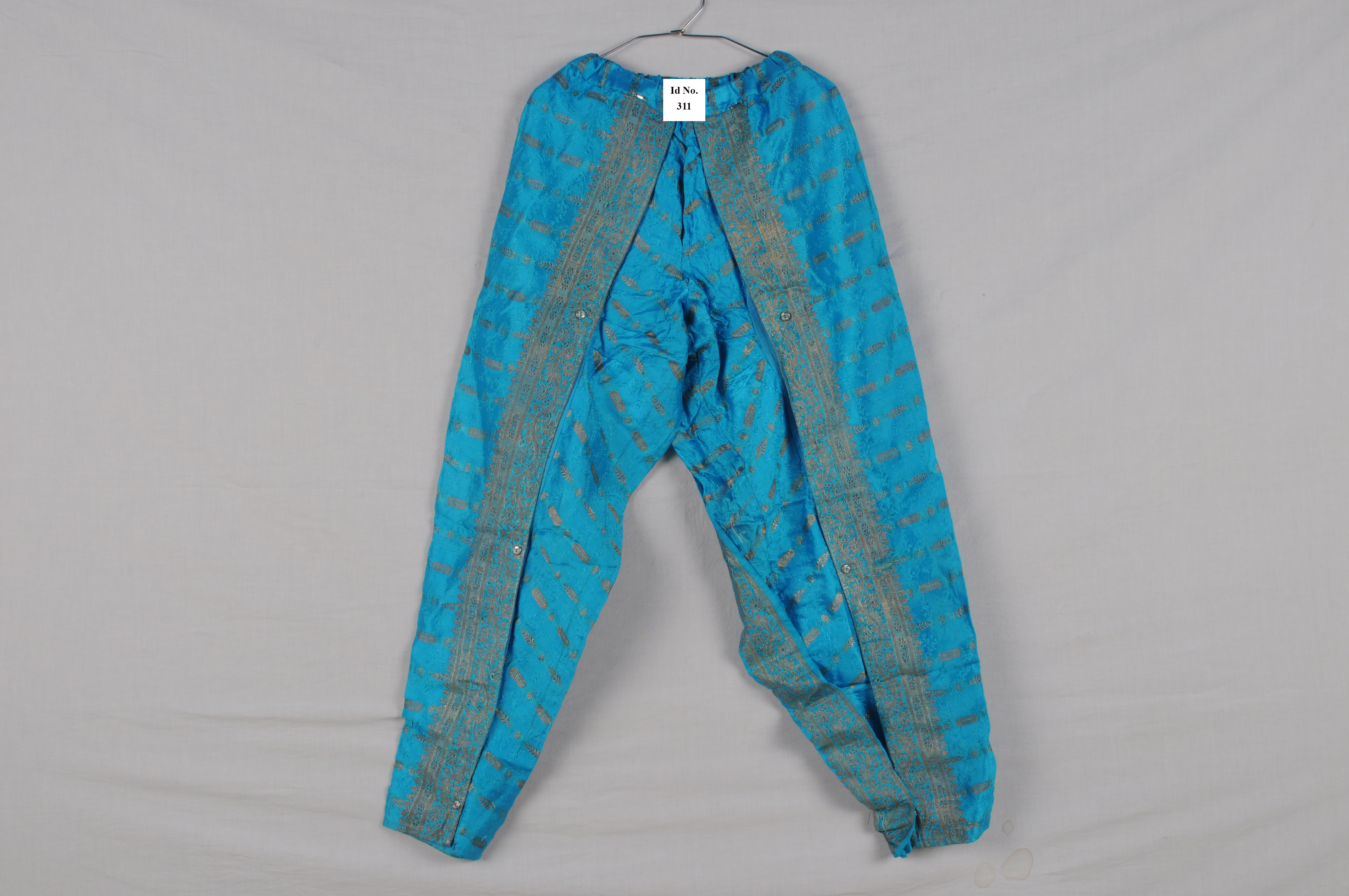 dhoti salwar