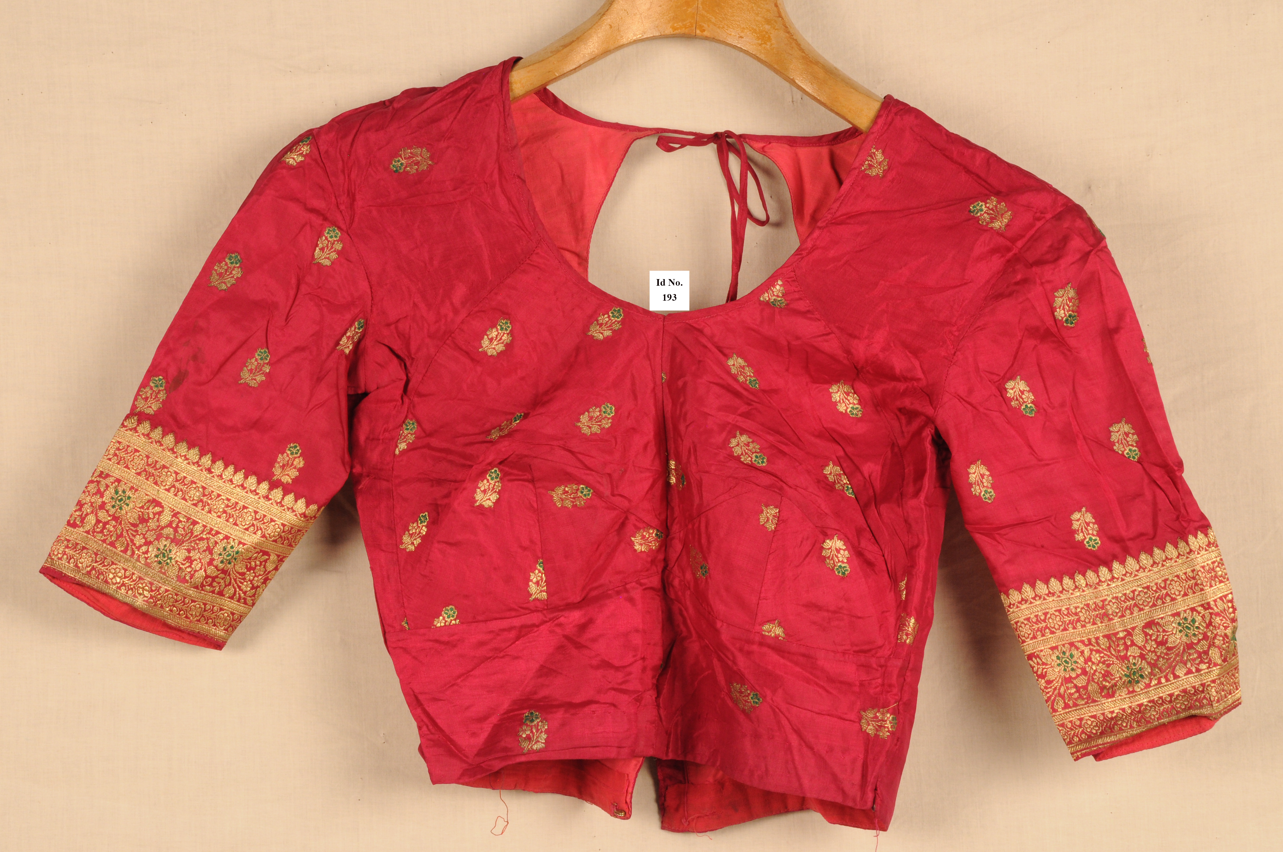 blouse