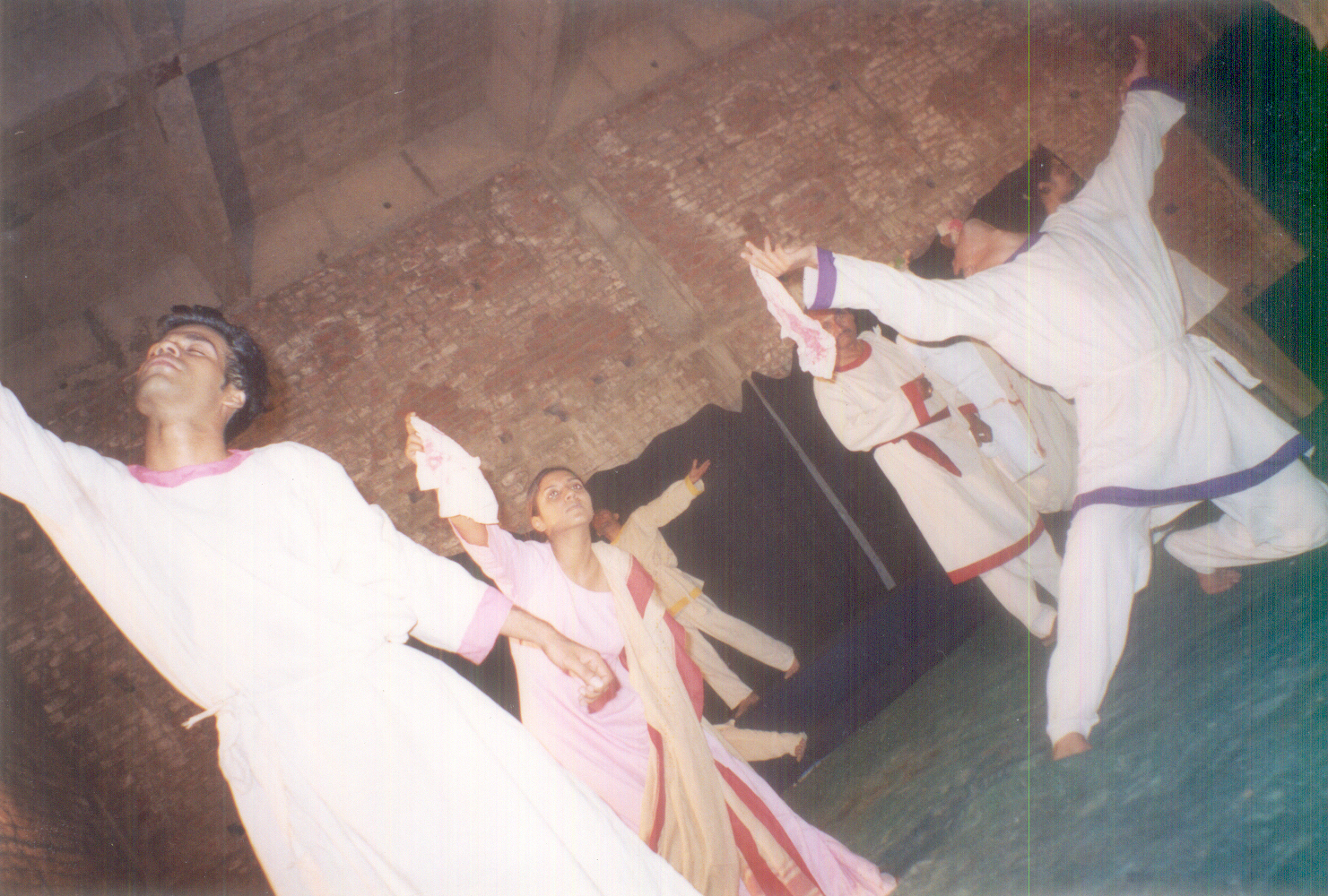 Hun Ja caesar Ne Hun Ja Brutus Chhun