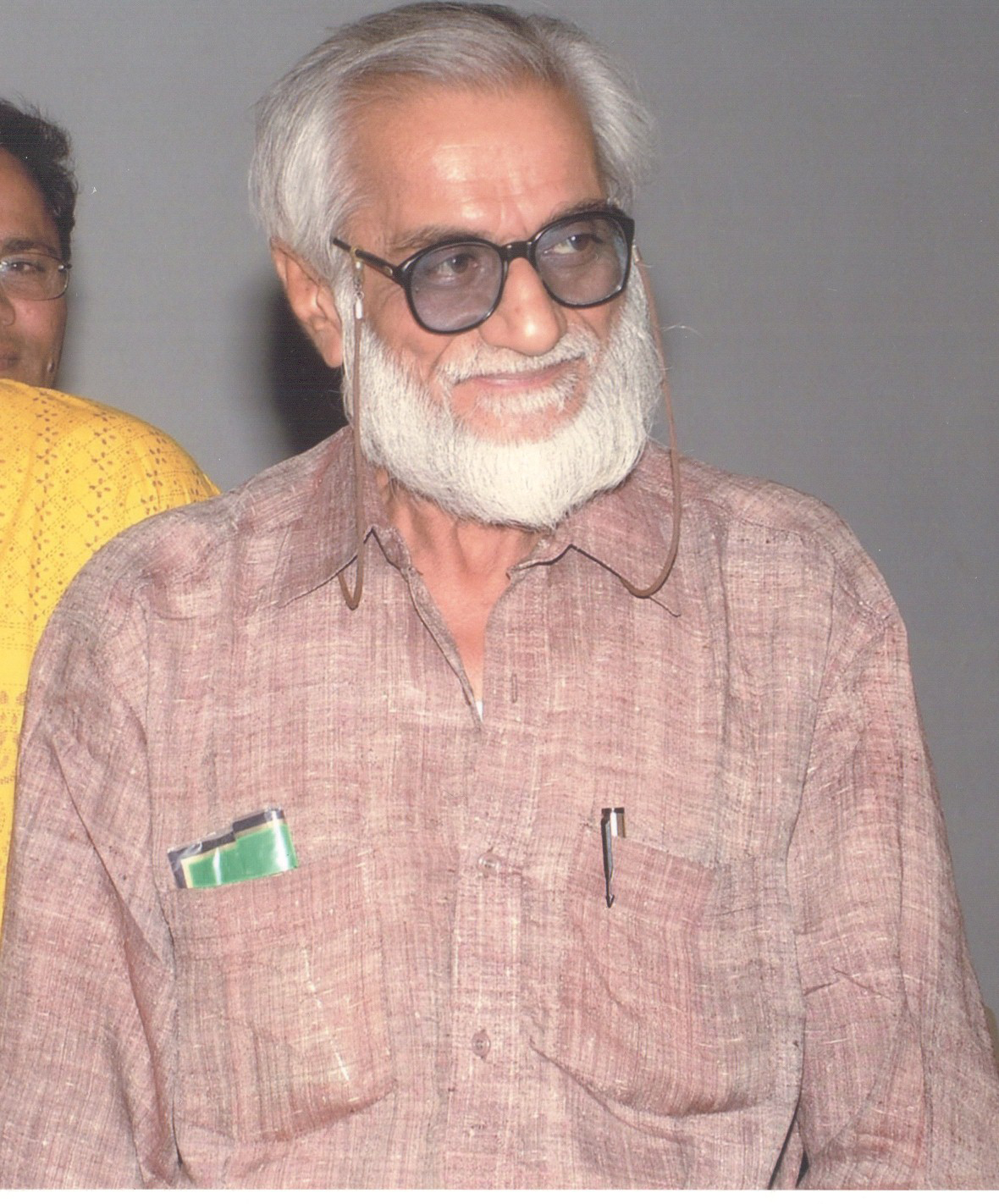 HASMUKH BARADI