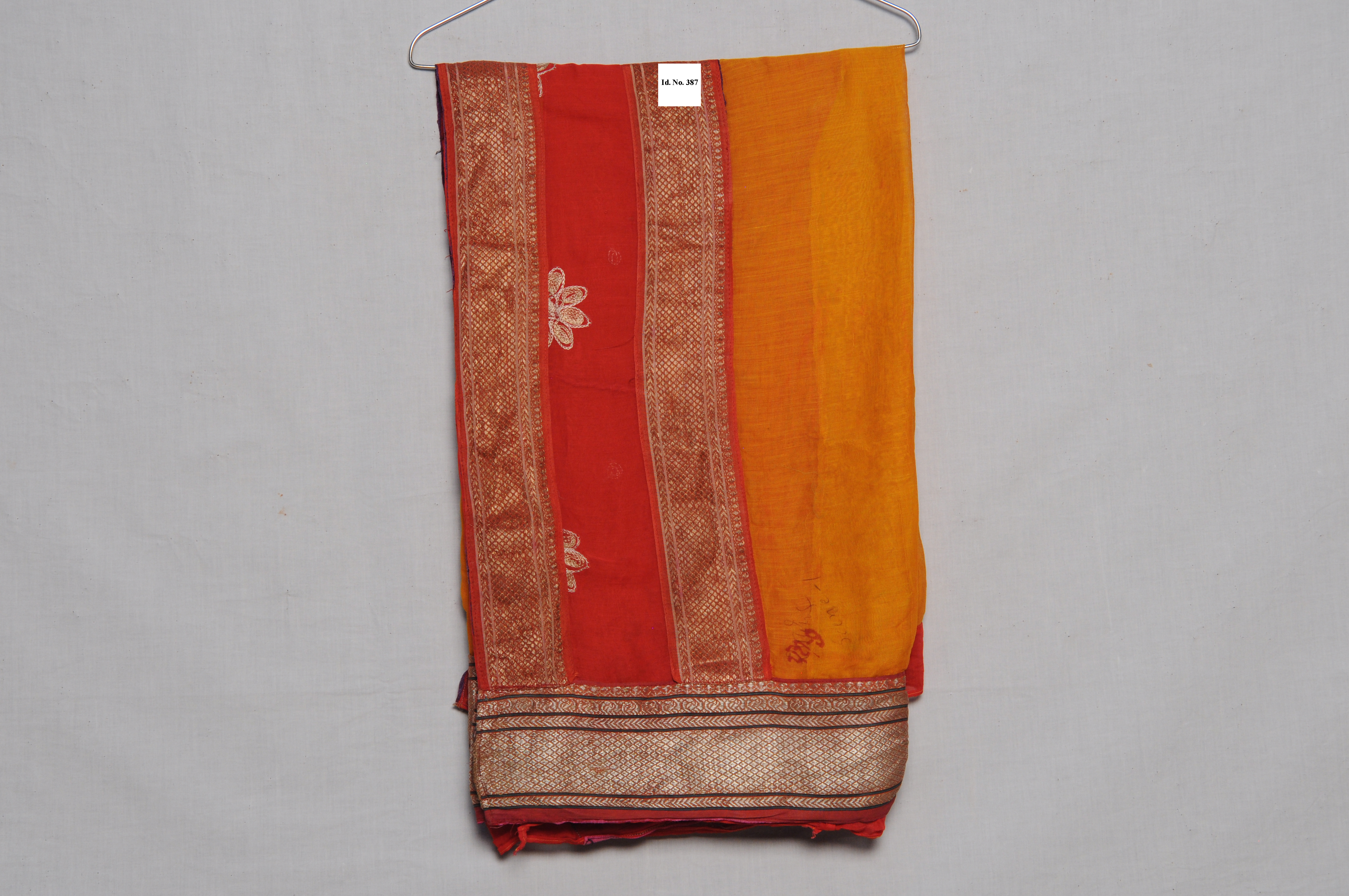 	saree