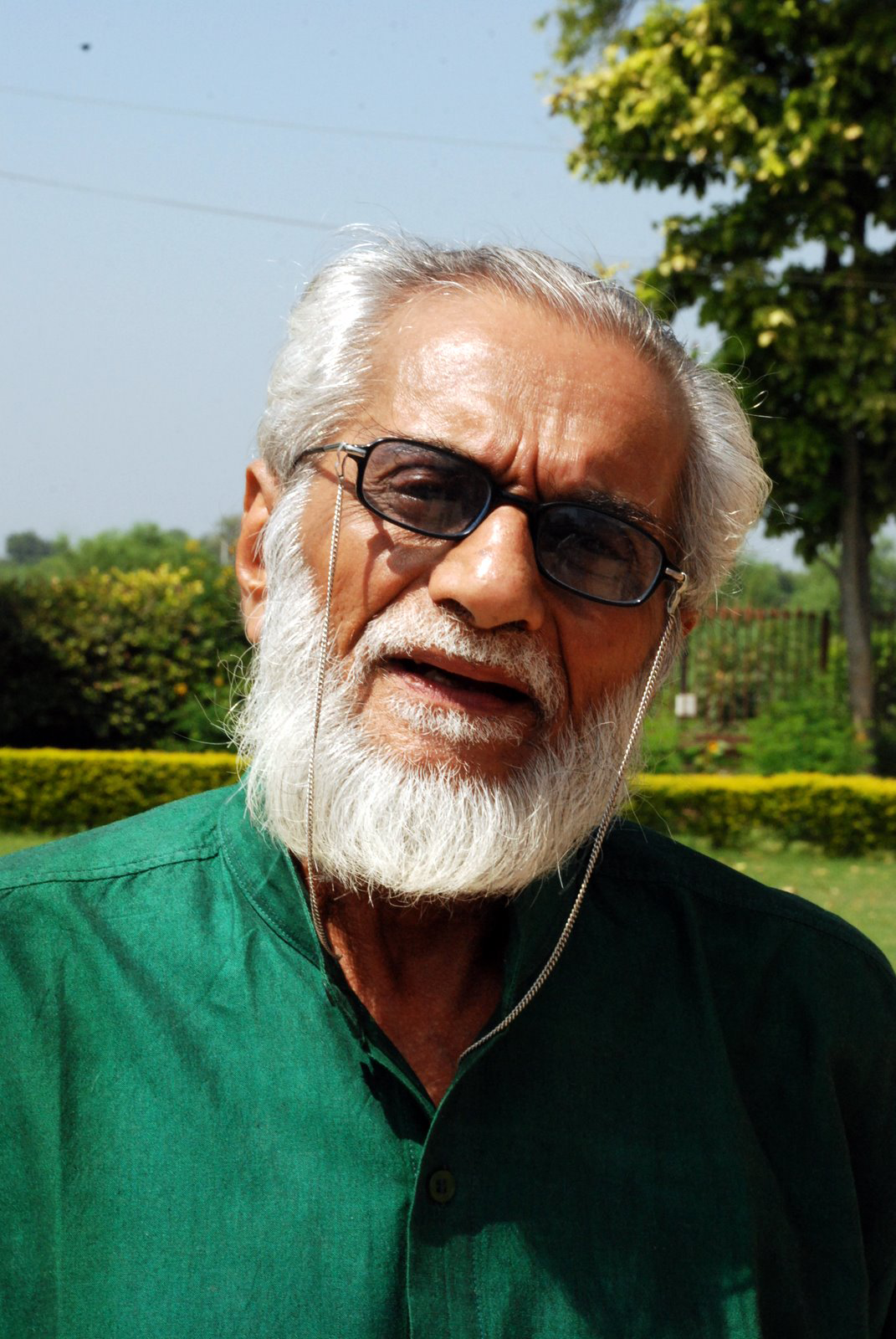 HASMUKH BARADI