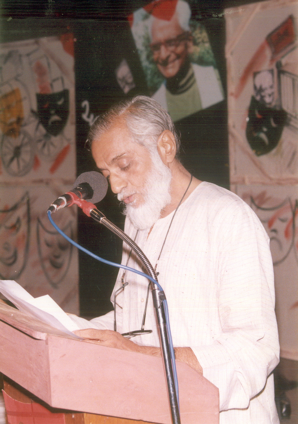 HASMUKH BARADI
