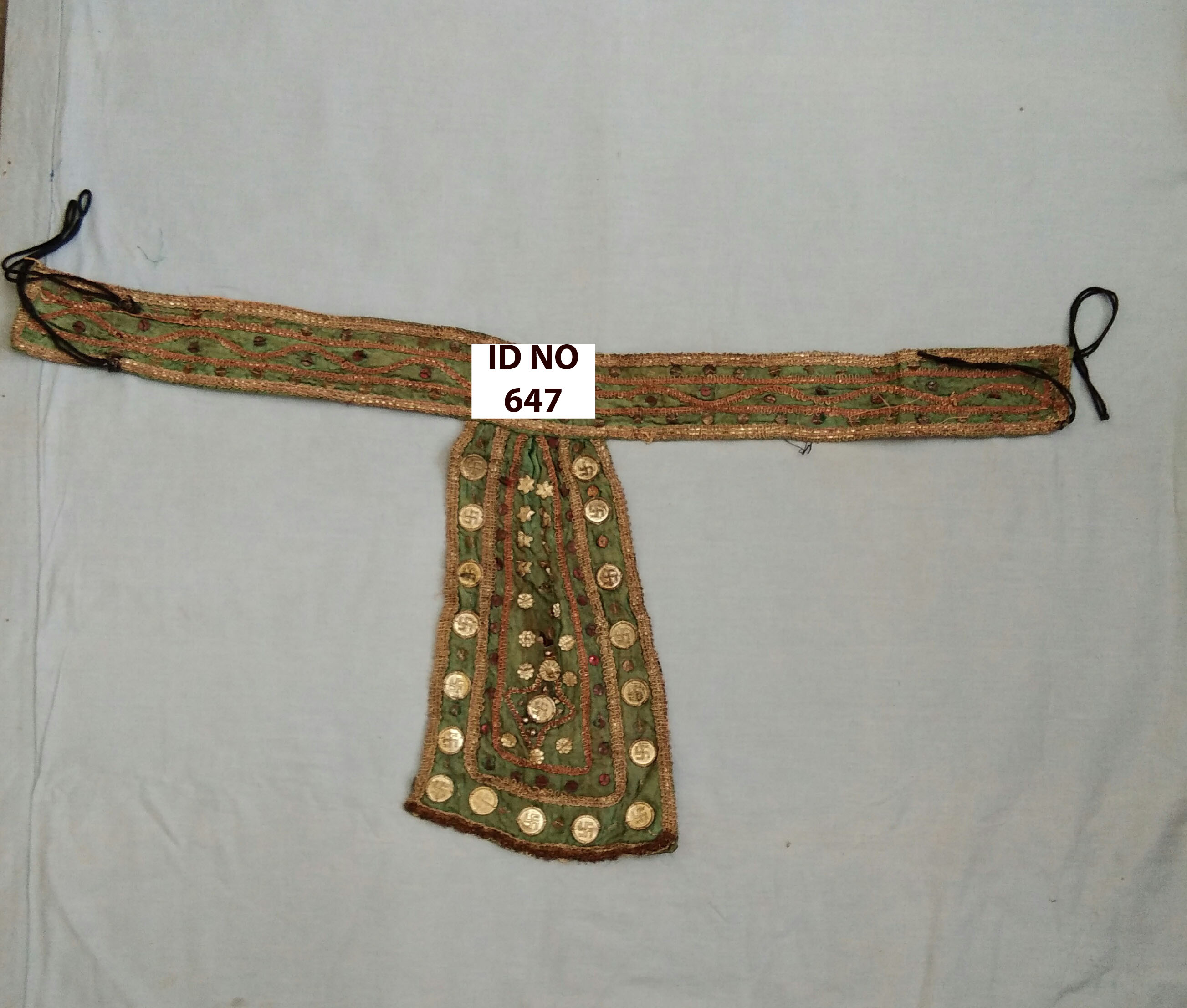 	waistband