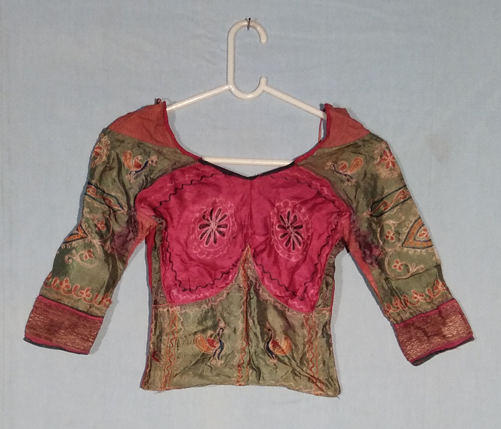 blouse