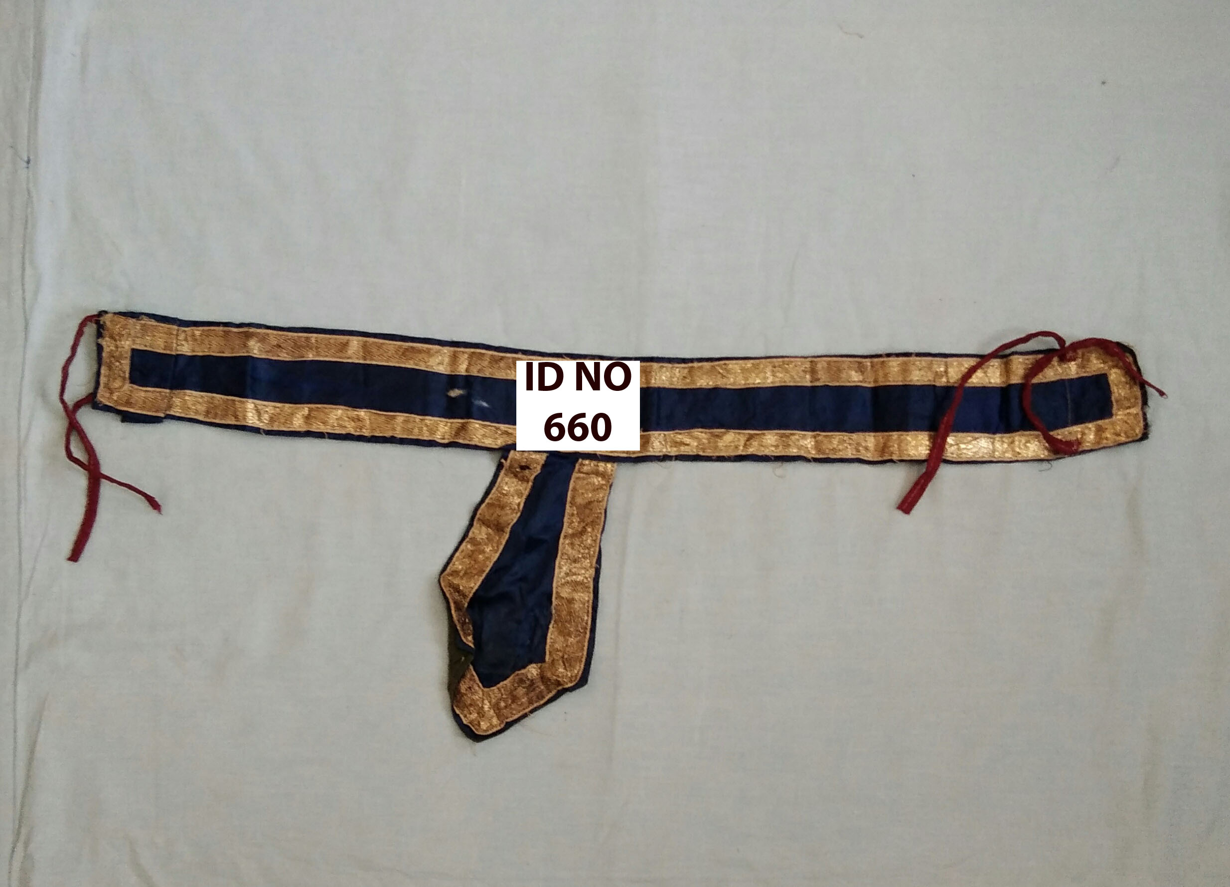 	waistband