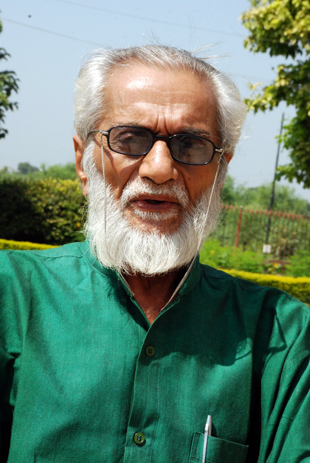 HASMUKH BARADI