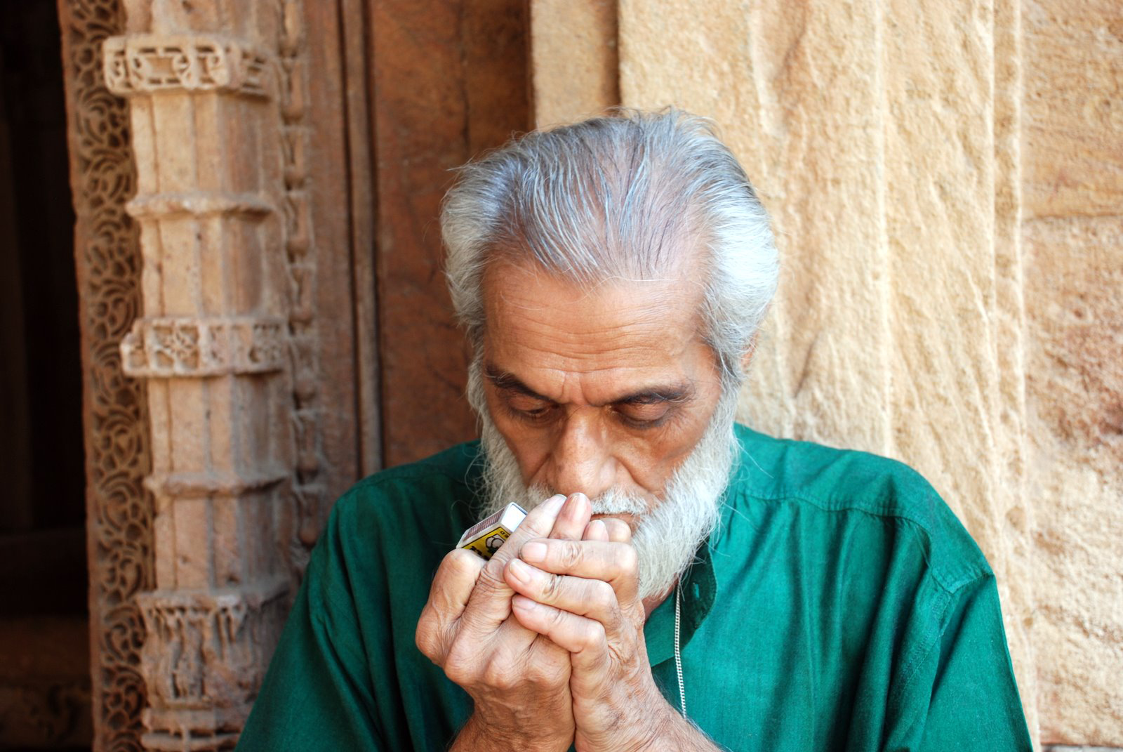 HASMUKH BARADI