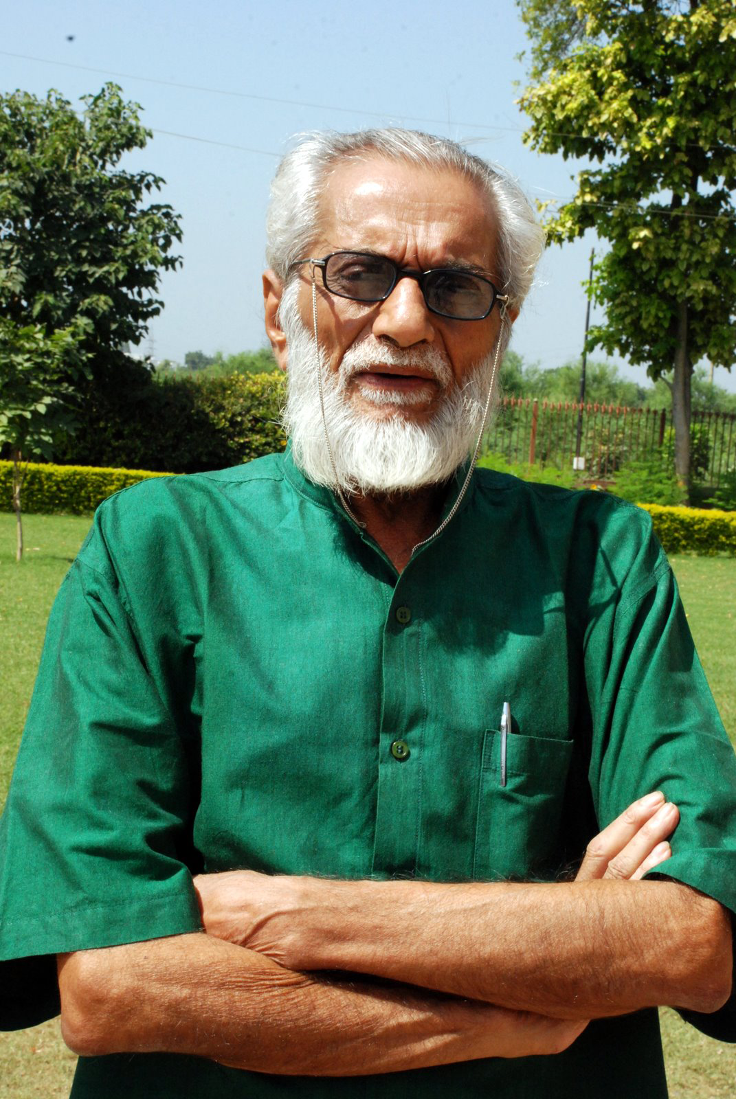 HASMUKH BARADI